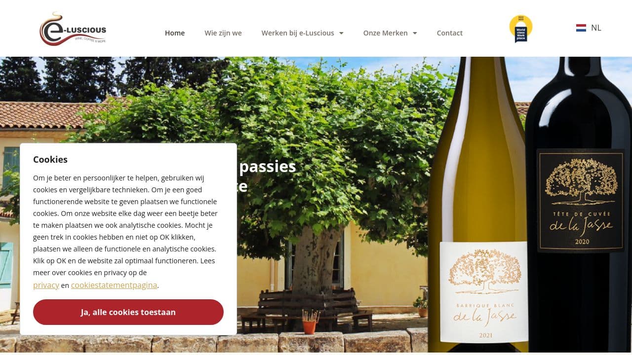 e-Luscious  website screenshot